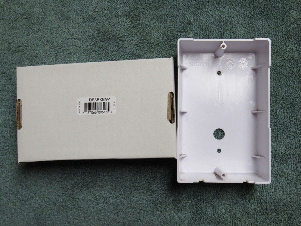 DS3BXW M&S Used White Front Door surface mount box for door intercom