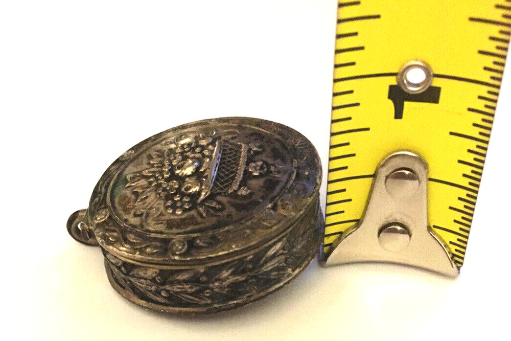 ANTIQUE Sterling Silver SNUFF PILL BOX Locket Case PENDANT Tested Unsigned