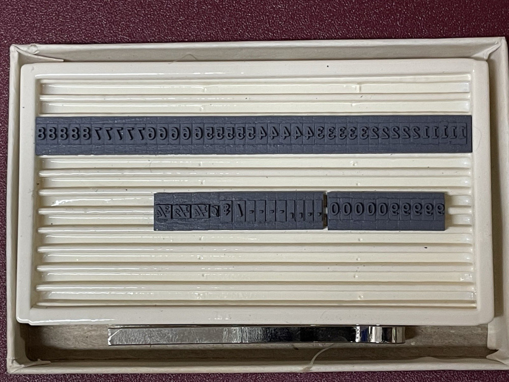 BASE-LOCK Rubber Type Font F08  Printing Type, Rubber Stamp, 5/64"