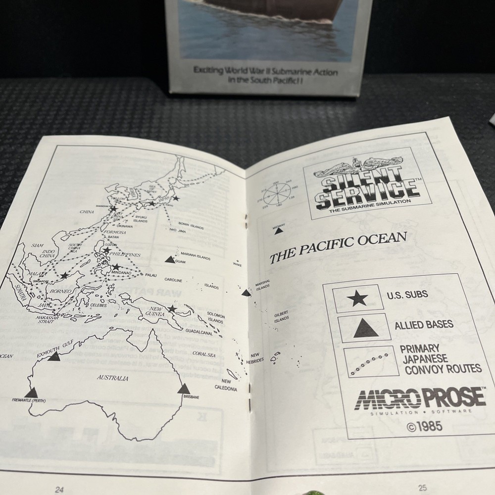 ATARI 400/800 Silent Service / SUB simulation 1985 / manual&box complete collect