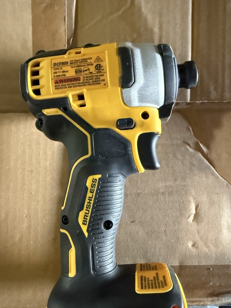 Dewalt DCF809 ATOMIC 20V MAX Cordless Brushless 1/4 in. (D20-b1) TOOL only