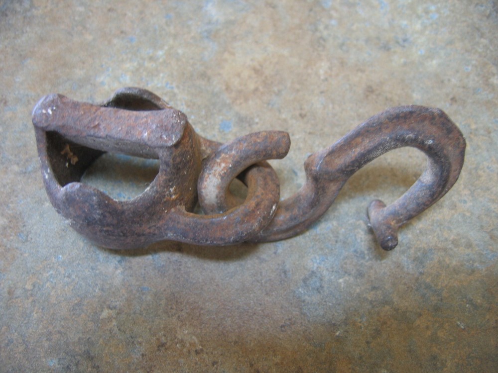 WIPPLE WHIPPLE IRON HARDWARE Drawbar End Farm Rustic Antique