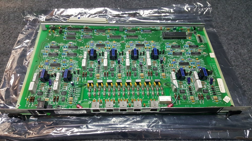 COMDIAL DXPCO-LP8 8 PORT LOOP START CO LONE BOARD