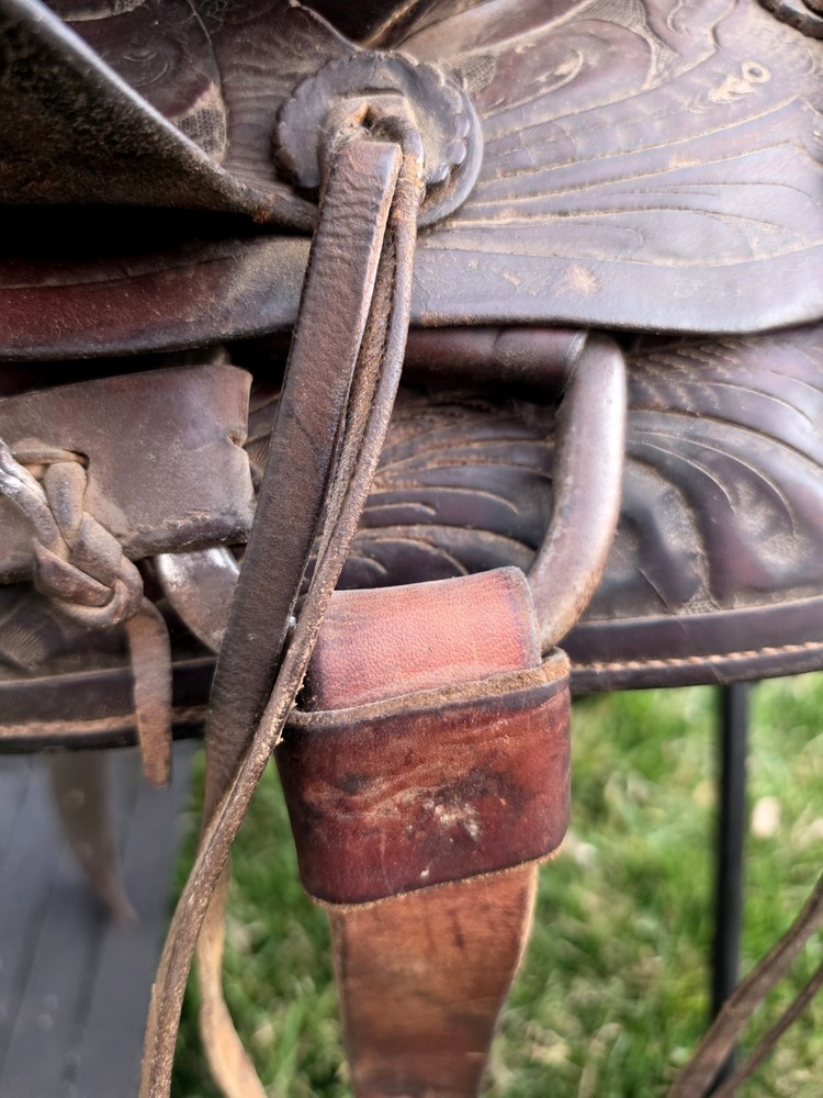 Vintage 14" Seat Ranch Saddle