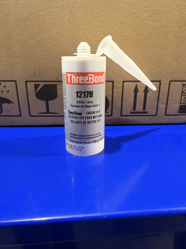 ThreeBond 1217h Engine Sealant