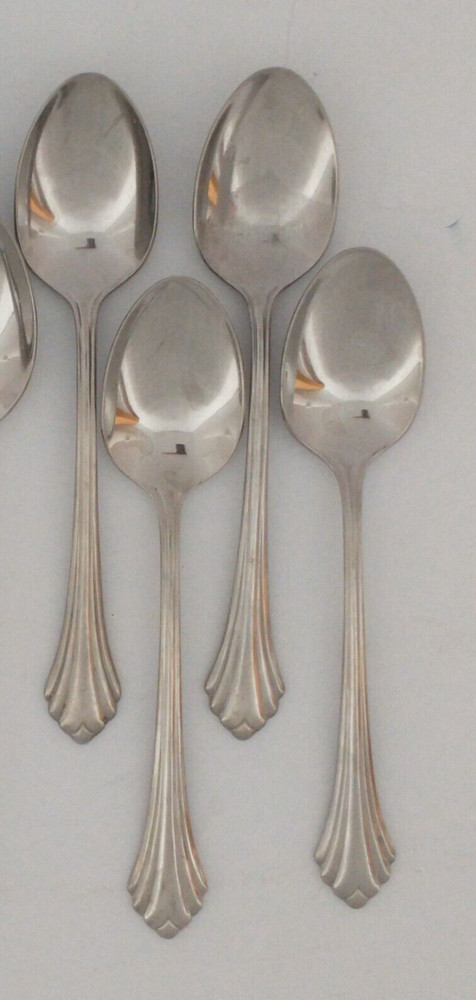 4 Oneida Bancroft Stainless Flatware Teaspoons Ridge Flared Tip 18/8 Retired