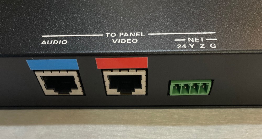 Crestron TPMC-CH-IMC Balanced AV Interface Module