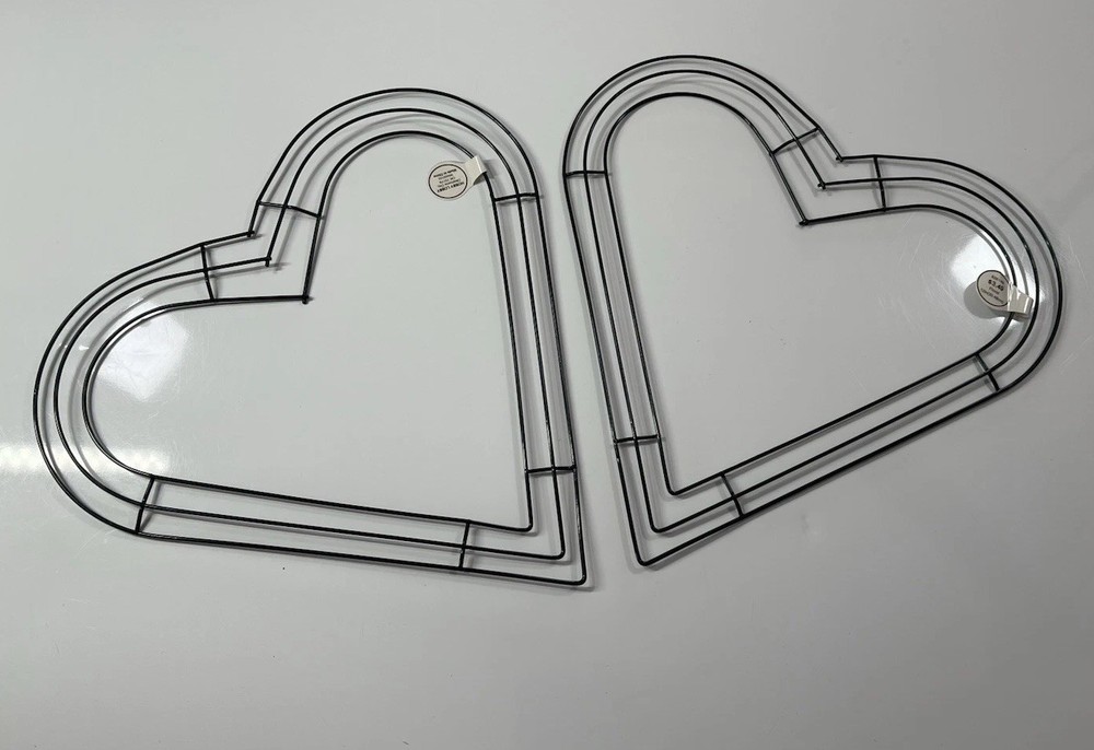 2 New Wreath Frame Decor Rust-proof Heart Shaped Wire Wreath Forms Lightweight