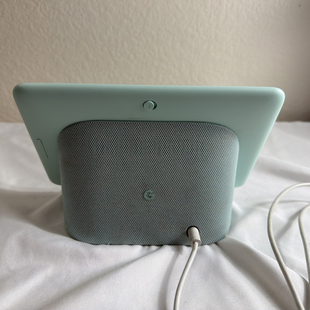 Google Nest Hub 7" Sea Foam Green