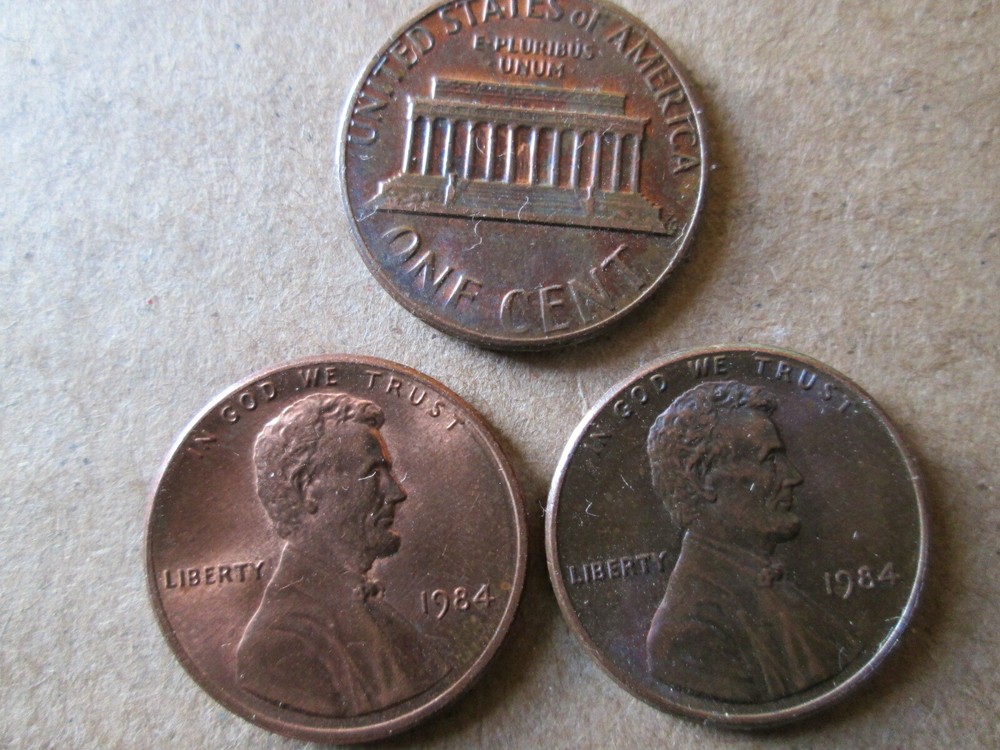 1984-P MEMORIAL CENT ERRORS, (1) MIS- ALIGNED DIE & 2 REV DIE CRACKS, XF, CIRC
