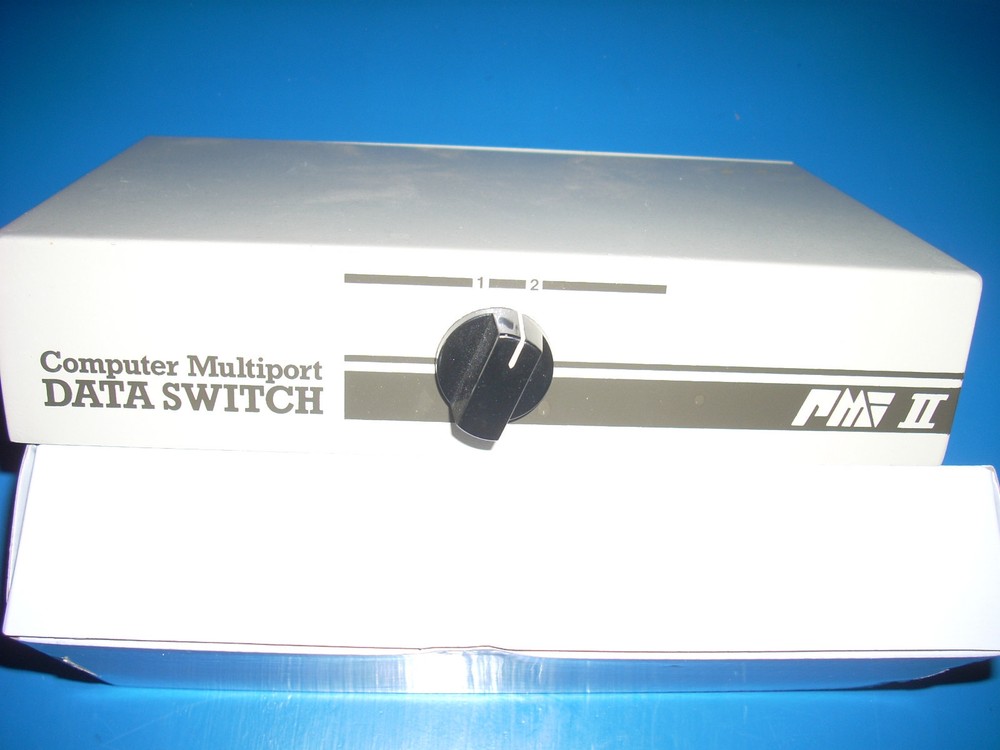 PENMATEY Data Switch 2 way Parallel (Printer) Connectors CN3636-2V c 1990s