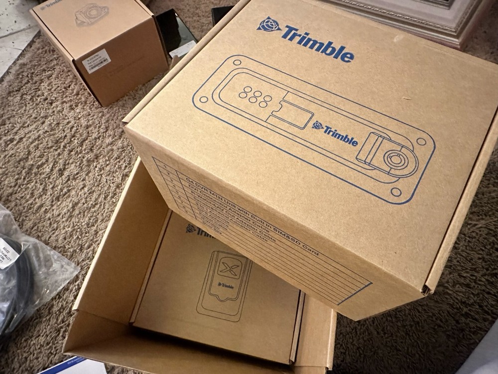 TRIMBLE M-010-0761 4-Channel DVD & ADAS Solution NEW