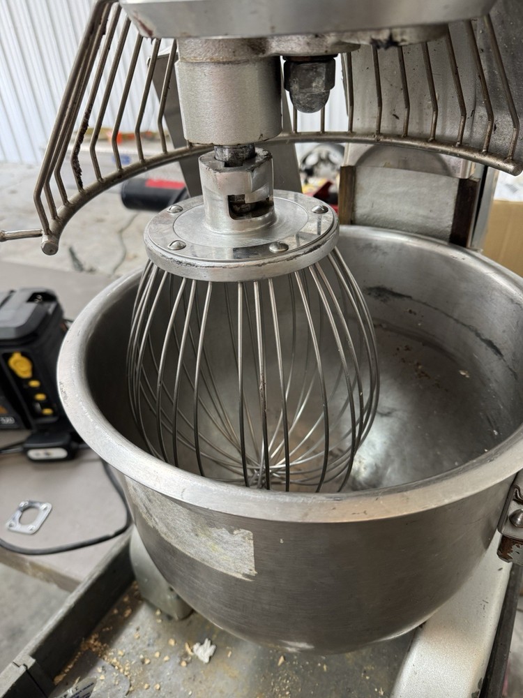 ARM-02 Thunderbird 20QT Planetary Mixer