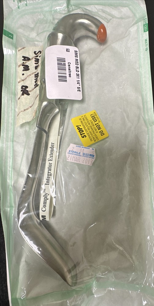 Lot of 4 Medium and Large Bone Hooks