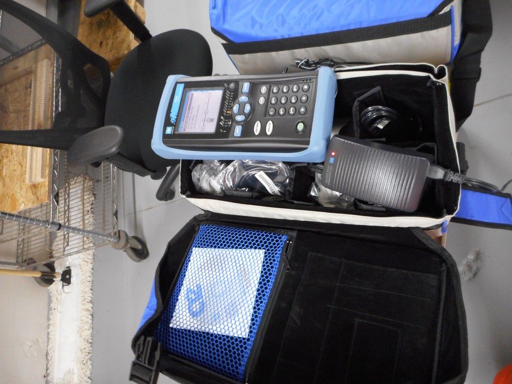 Aethra D2500 telecom analyzer