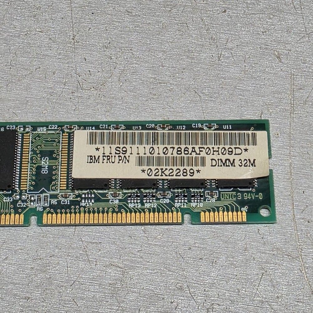IBM 32MB 168-Pin SDRAM DIMM Desktop RAM Memory