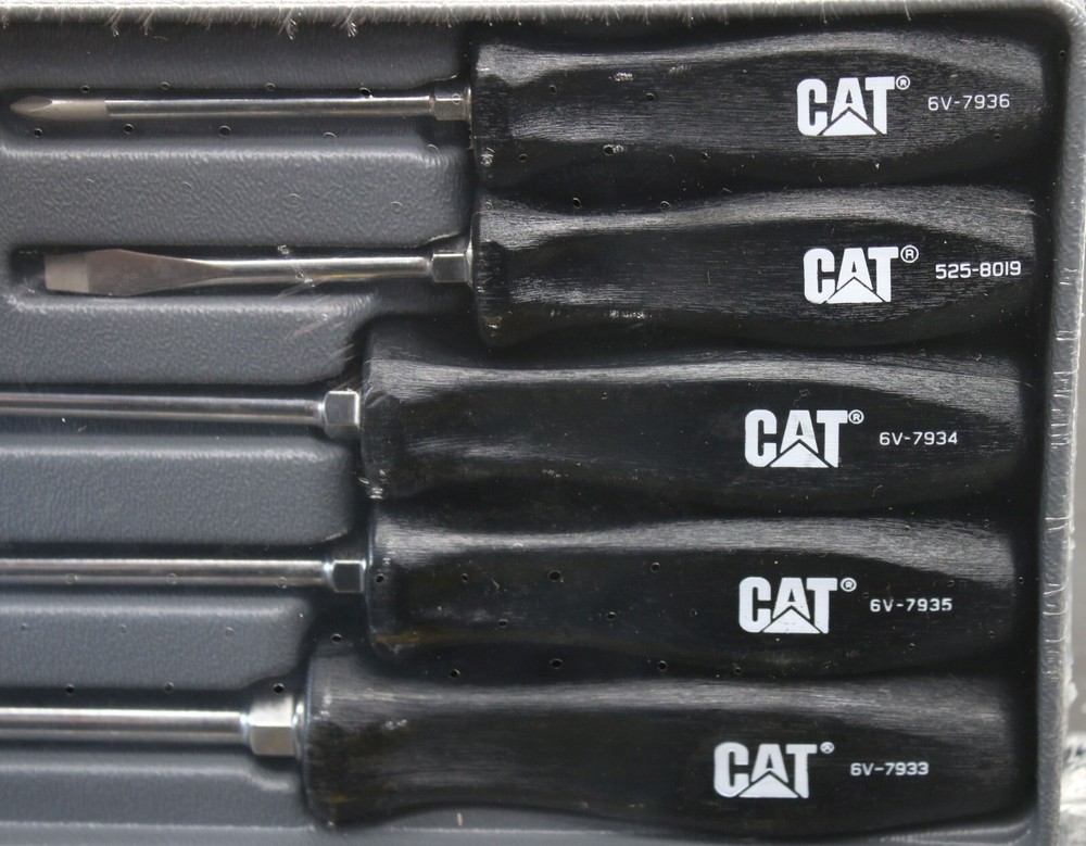 CAT Caterpillar 233-1640 5pc Screwdriver Set Hard Plastic Old Style Handle