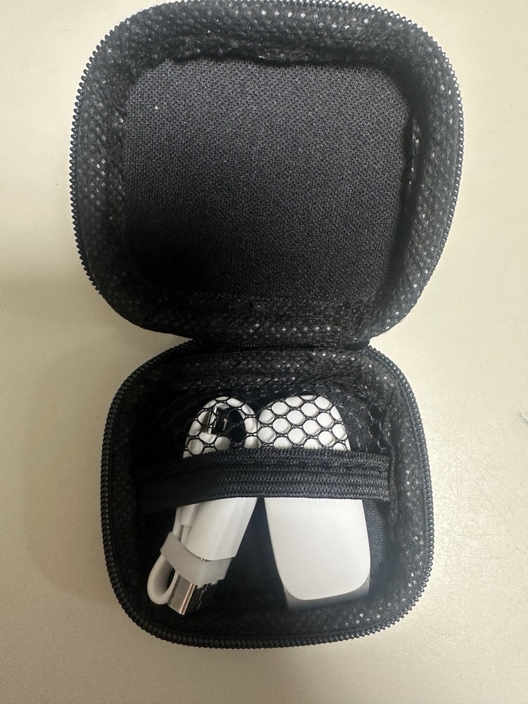 FOCI Smart Wearable Focus Boosting Device Tool Light Small Silver White.