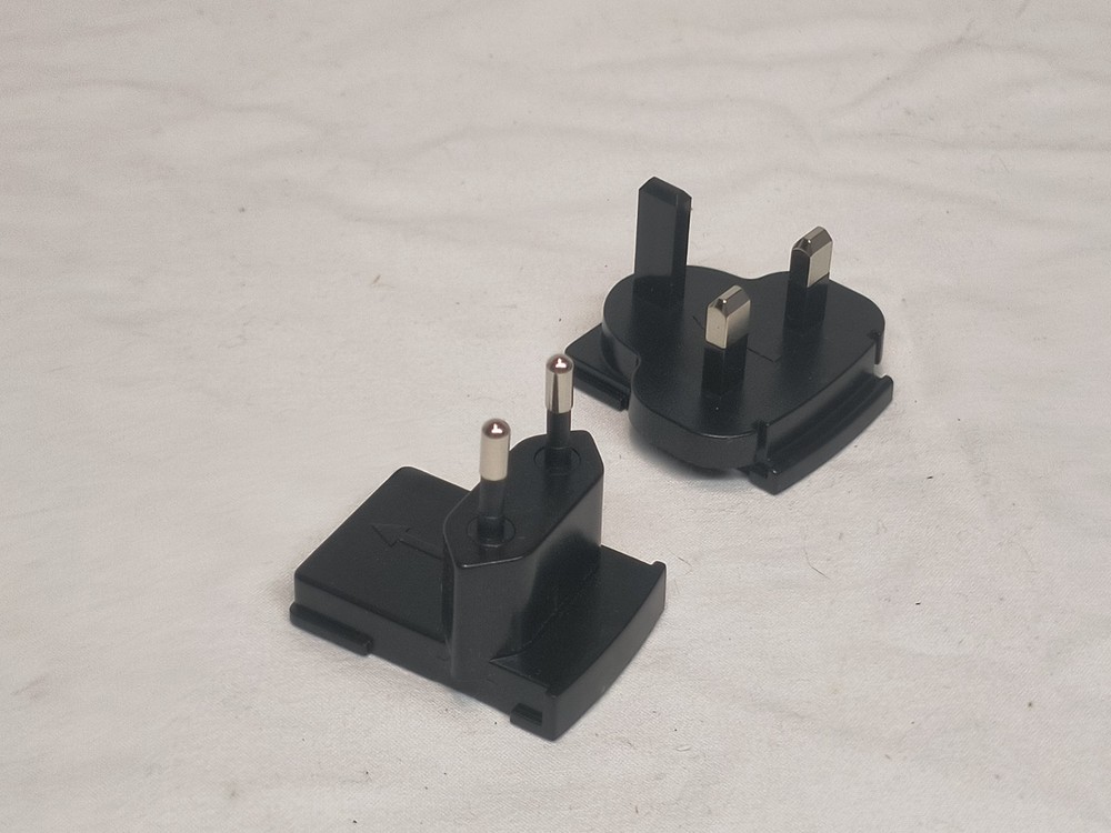 ScanShell 800DX With Power Cord, Cable, Adapters And Quick Guide.