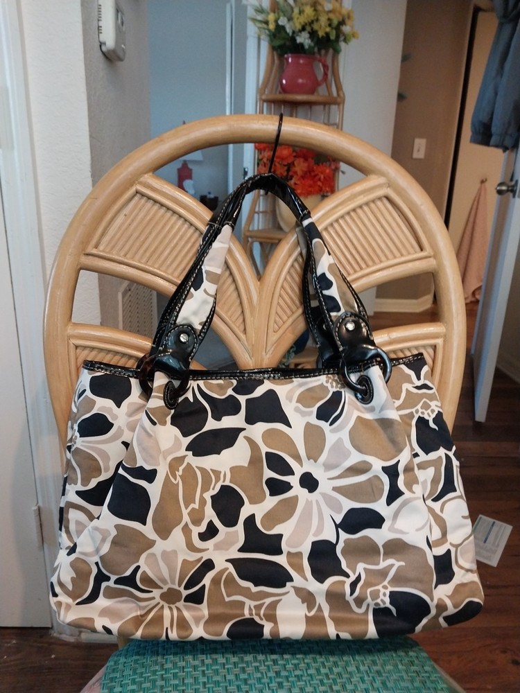 Fossil Large Canvas Black White Tan 2 Handle Shoulder Bag Black Straps EUC
