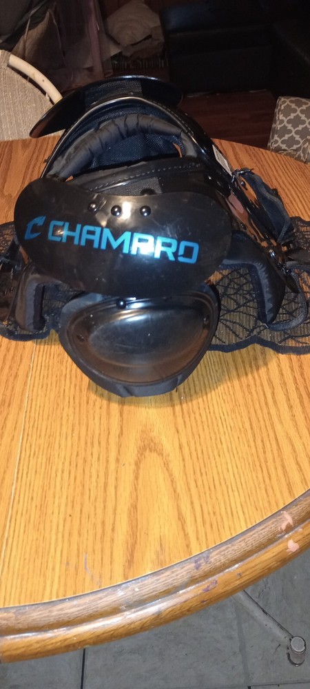 Champro Scorpion Shoulder Pads