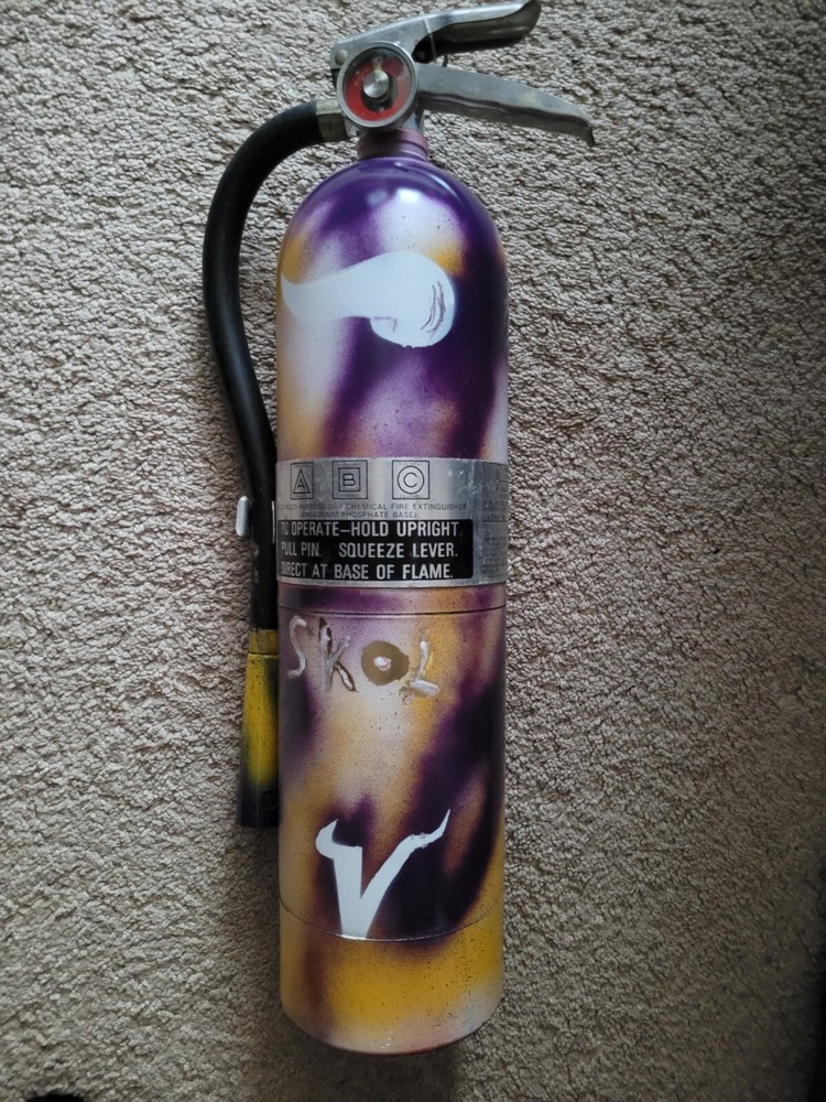 Amerex 10lb abc fire Extinguisher custom (Vikings) EDITION