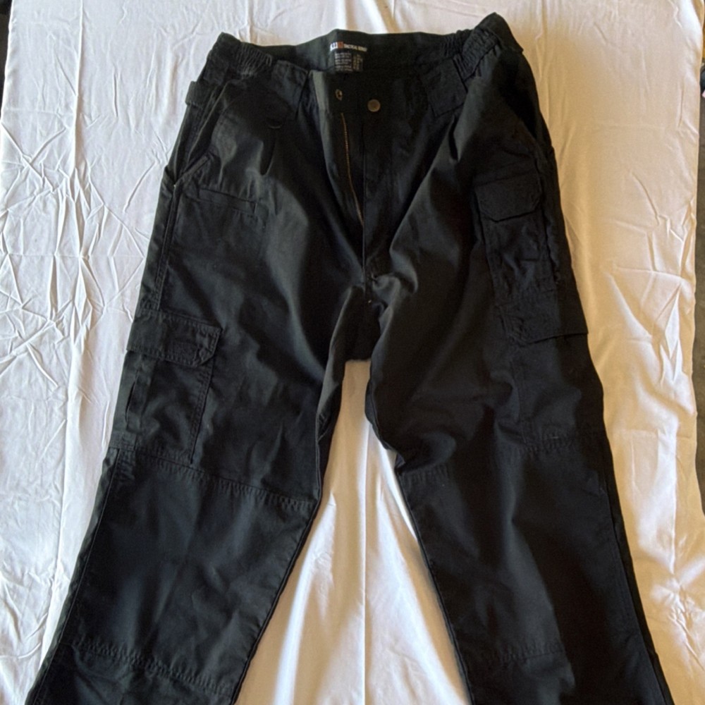 5.11 Tactical Black Solid Cargo Pants Polyester Cotton Size 34/34