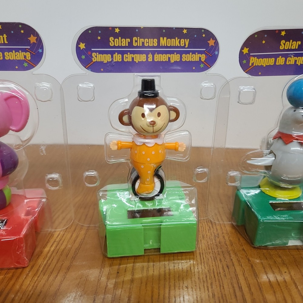 Solar Dancing Circus Elephant, Circus Monkey & Circus Seal Greenbrier 2014