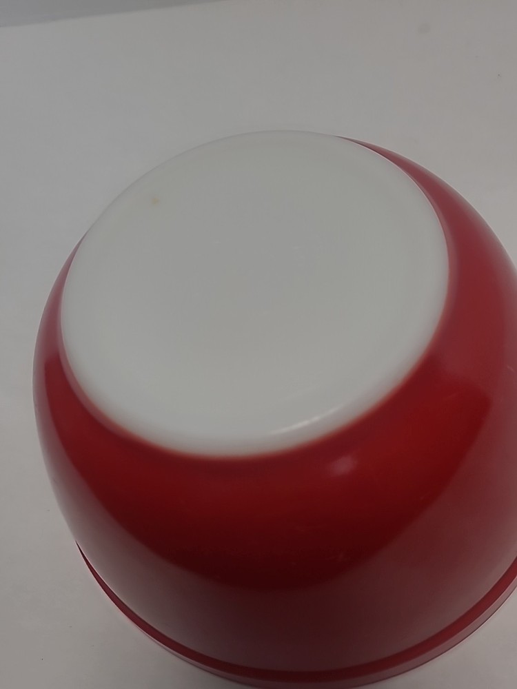 Pyrex 1-1/2 Quart Orange Glass Mixing Bowl
