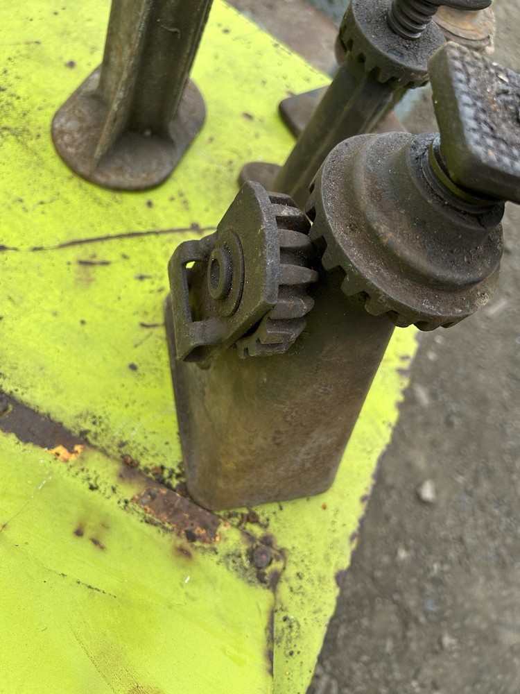 Vintage Screw Jacks Job Lot