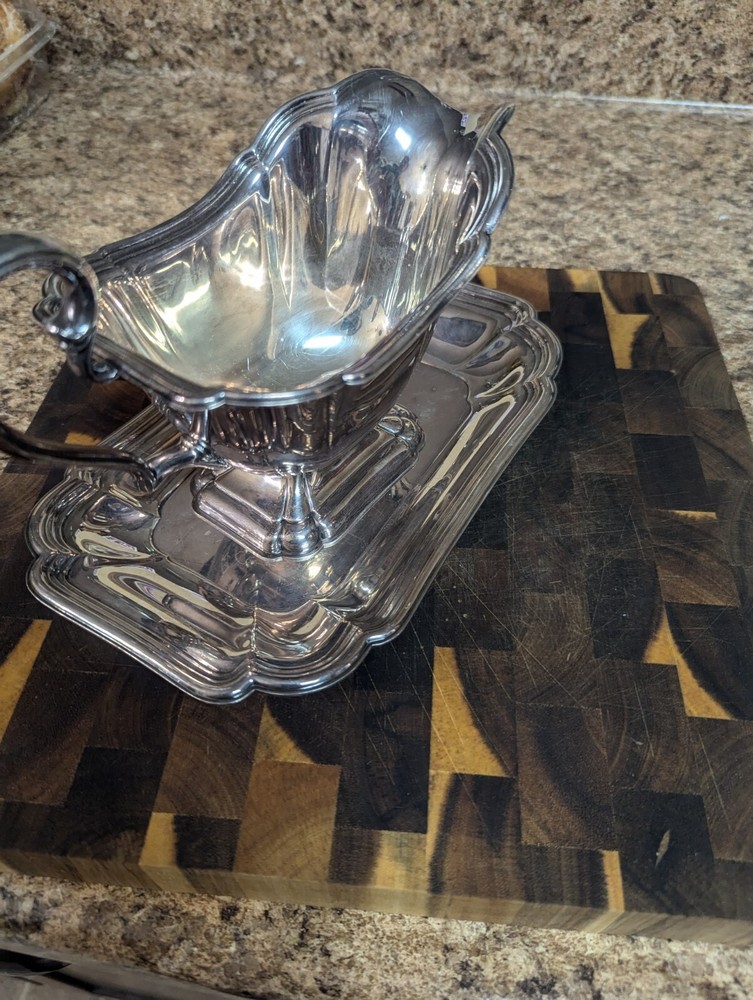 International Silver Co. - Chadwick #1513 Serving Dish Rectangular With Boat Vtg