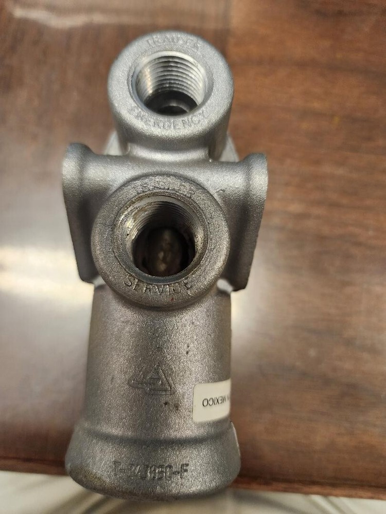 Genuine Bendix TP-3 Tractor Valve - 279000N