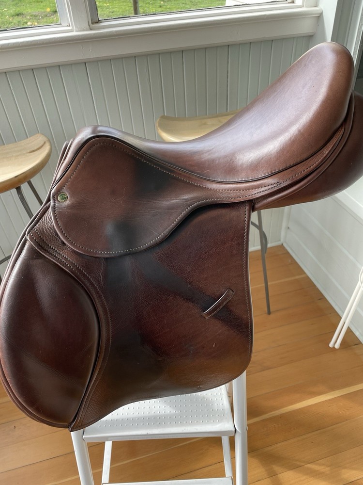 English Saddle - County Solution - 17 M SR - 2017 - Forward Flap - Jumper