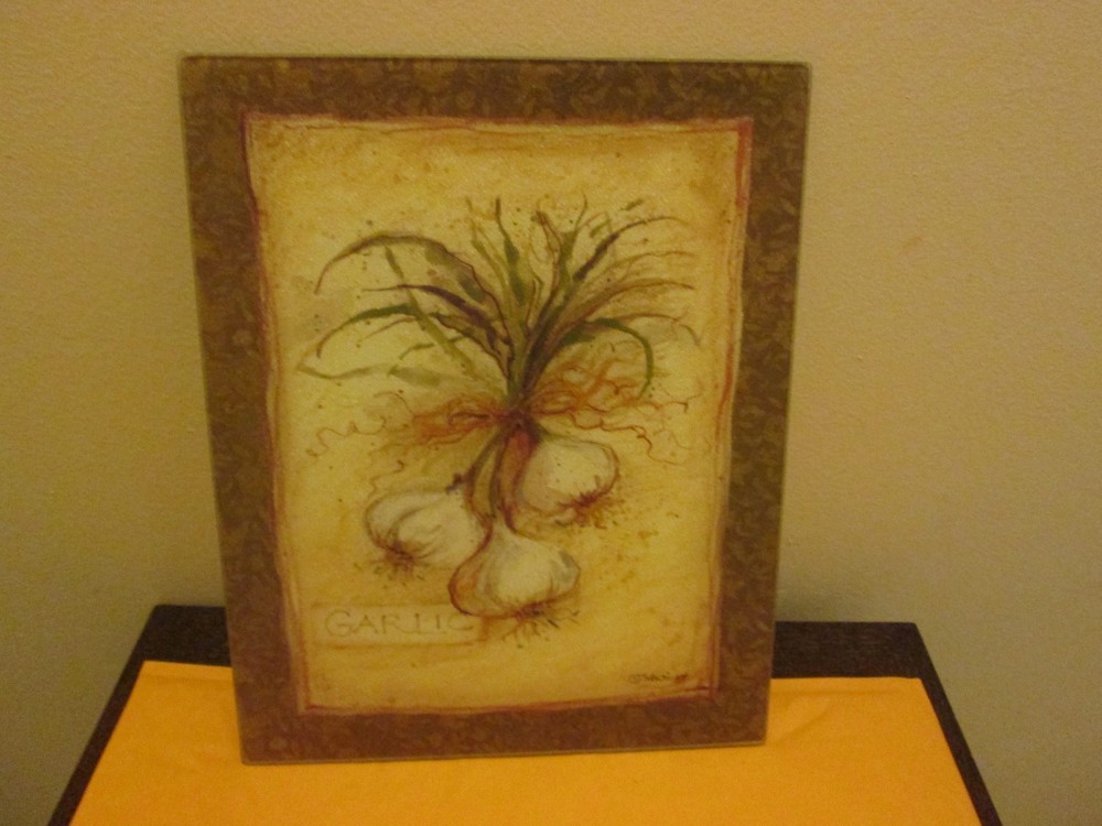 Garlic Cutting Board New No Box Or Tag