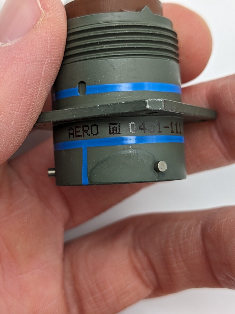 Amphenol MS3470W16-26S Connector