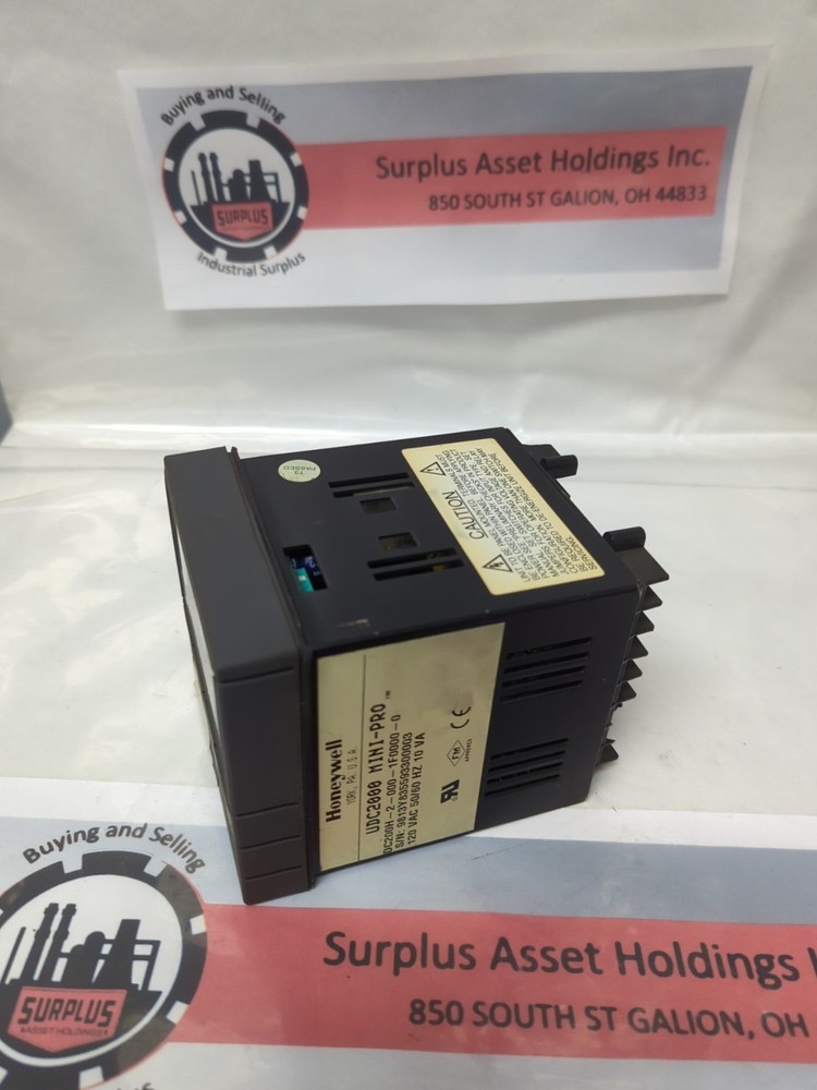 HONEYWELL,UDC2000,MINI-PRO UNIVERSAL DIGITAL COUNTER PRE-OWNED