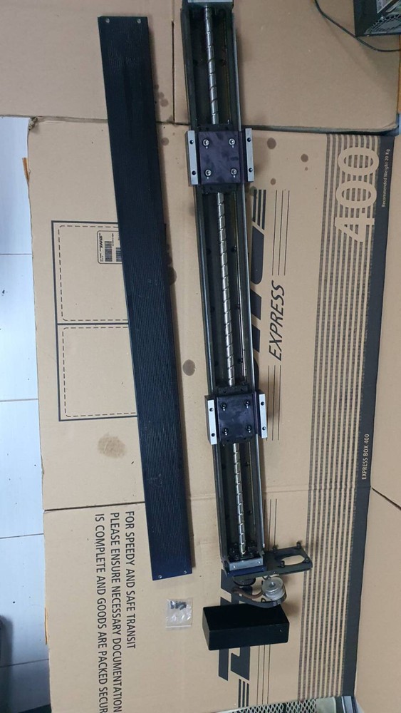THK KR45 Linear stage travel_Stroke 80cm or 70cm Linear actuator good condition
