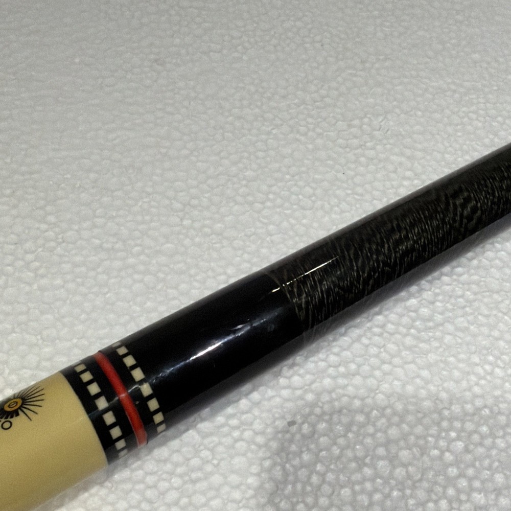Used PADICO billiard cue 58”