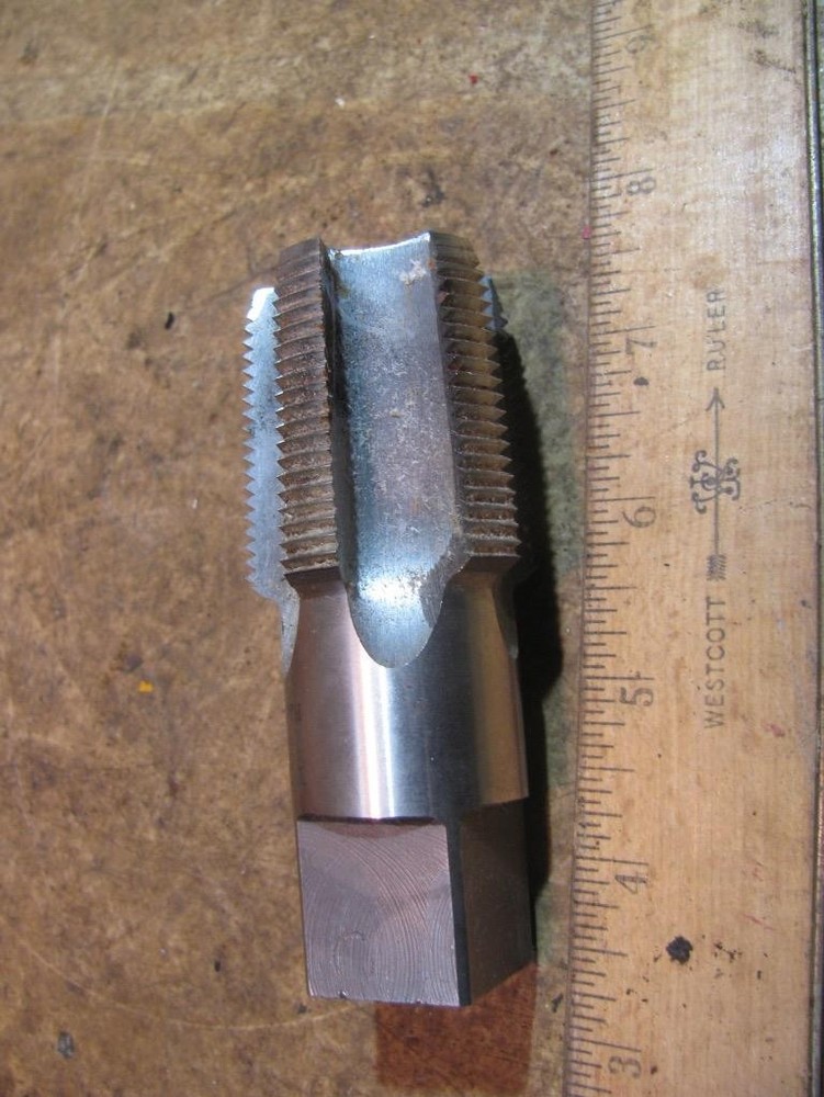 Macedonia 1 1/4-11 1/2 NPT Pipe Thread Tap HS