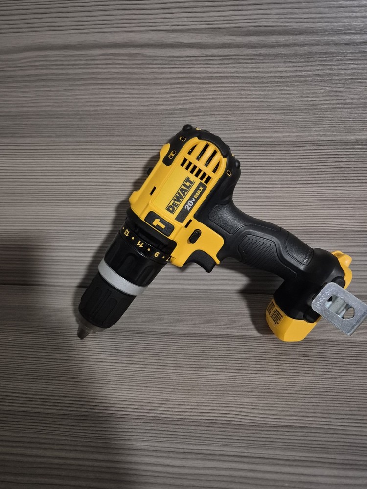 DeWalt DCD785 20V MAX 1/2″ Drill/Driver – Tool Only