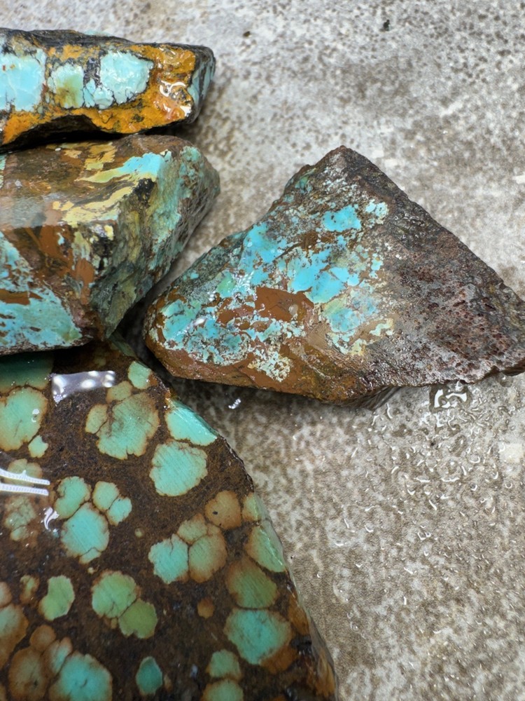 Natural Hubei turquoise mixed mine