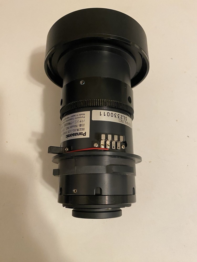 Panasonic Projector Lens ET-DLE055 (0.8:1 Throw) Fixed.