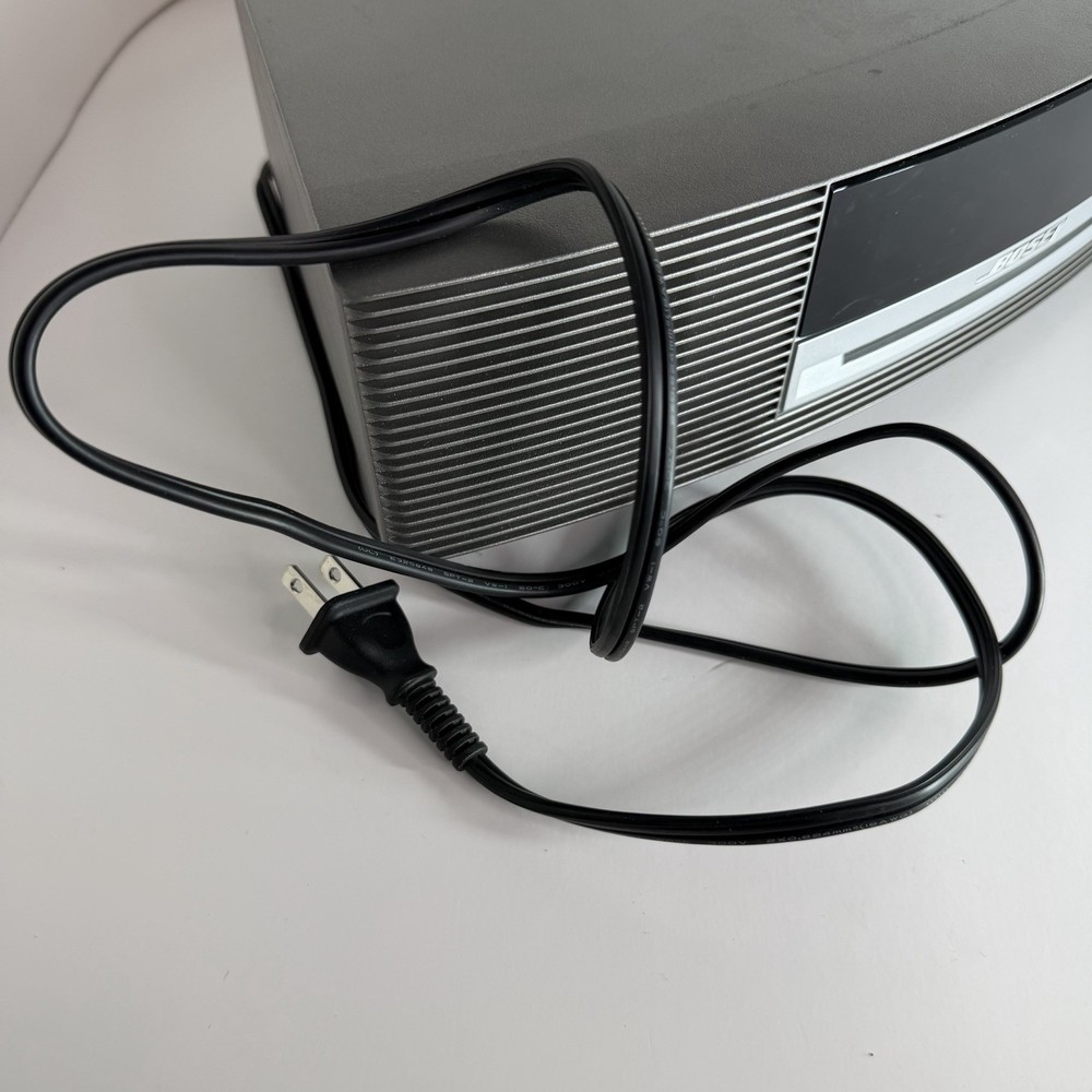 Bose Wave Music System AM FM CD PLAYER With MANUAL Titanium Silver NO Remote