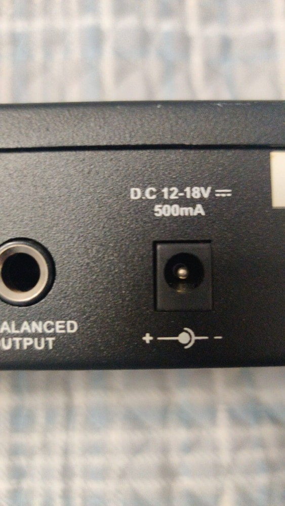 IDOLPRO Wireless Microphone System UHF-528