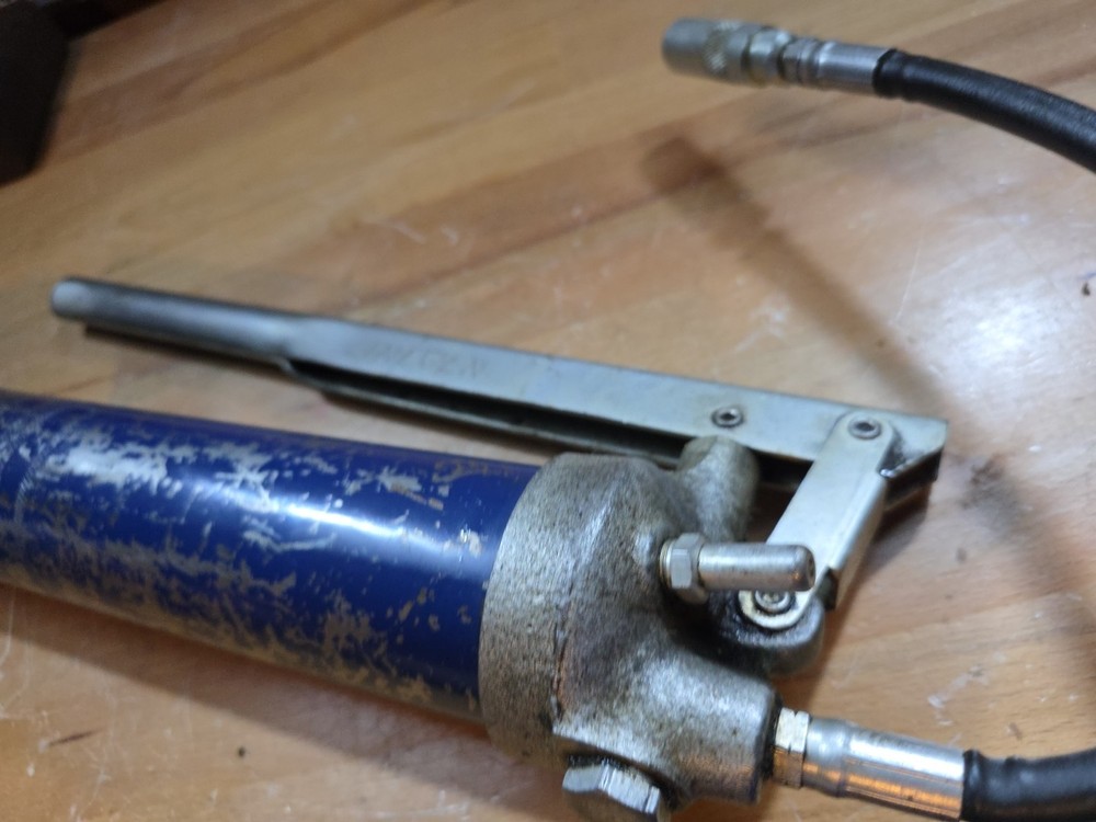 lincoln grease gun