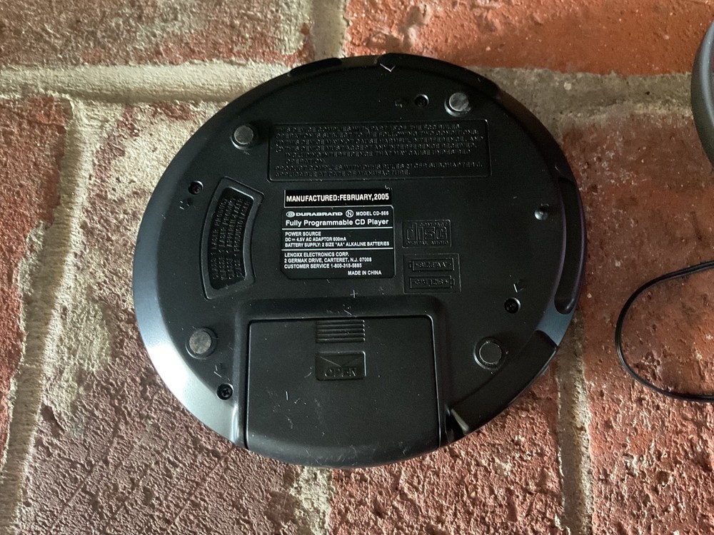 Vtg 2005 Durabrand Programmable Compact Disk PLAYER CD-566 With Headphones