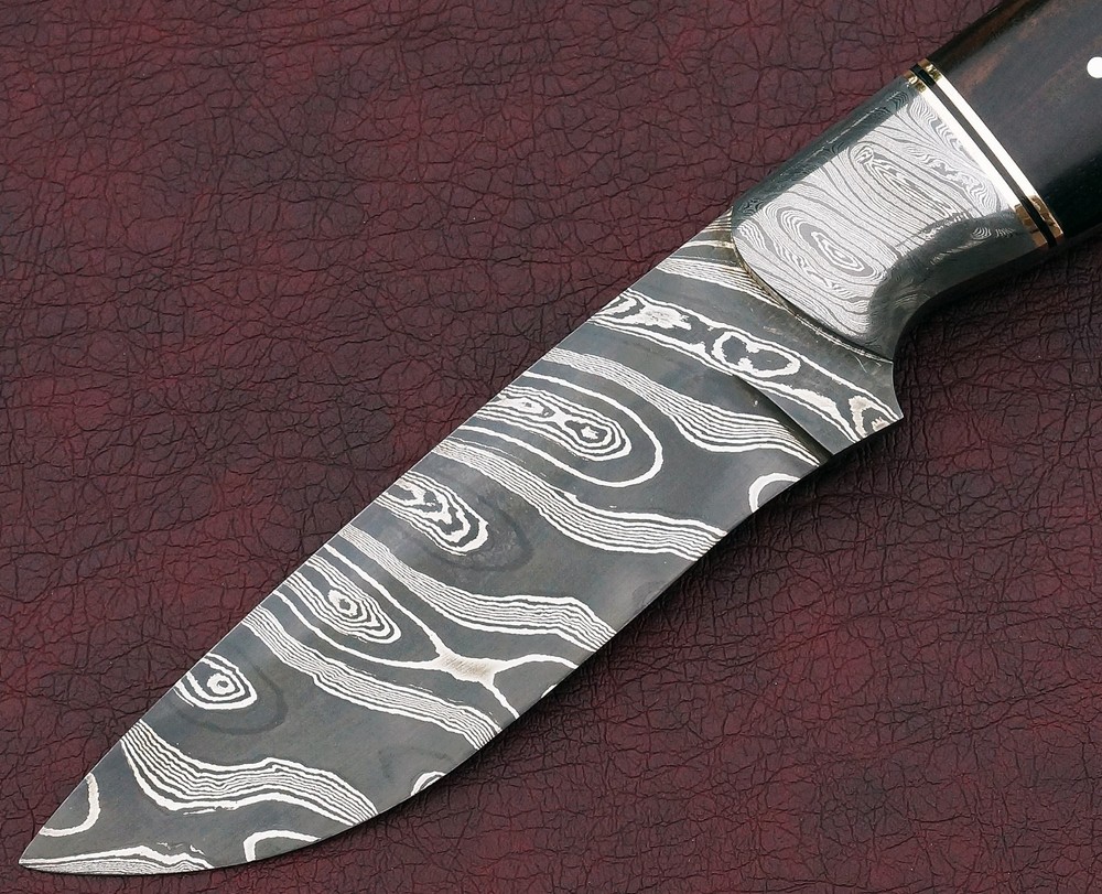 Custom Handmade Twisted Damascus Hunting Knife