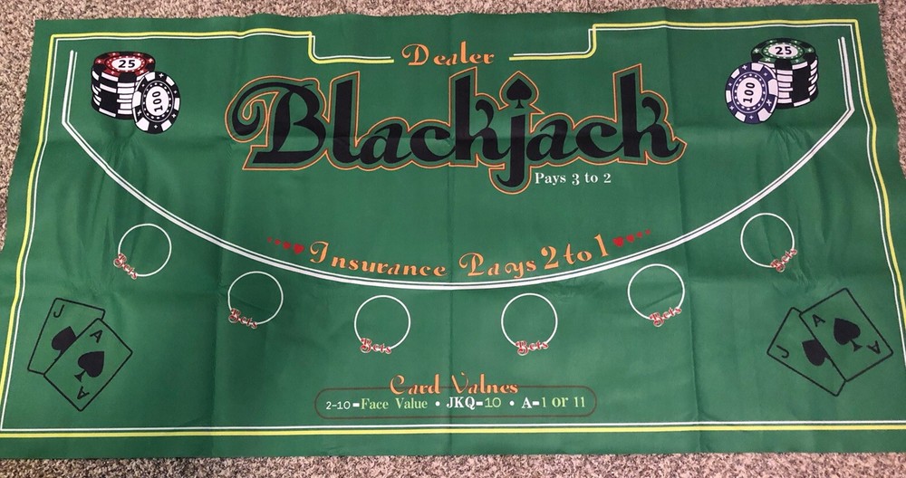 Double-Sided Texas Hold ‘‘Em And Blackjack Felt | Convenient, Space-Saving