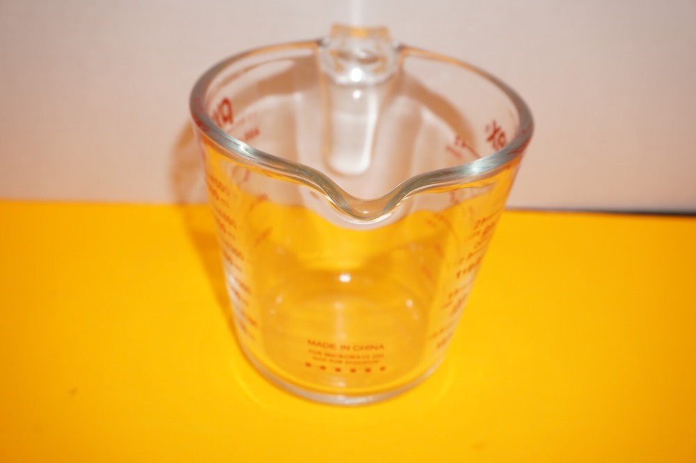 Pyrex Prepware 2-Cup Glass Measuring Cup