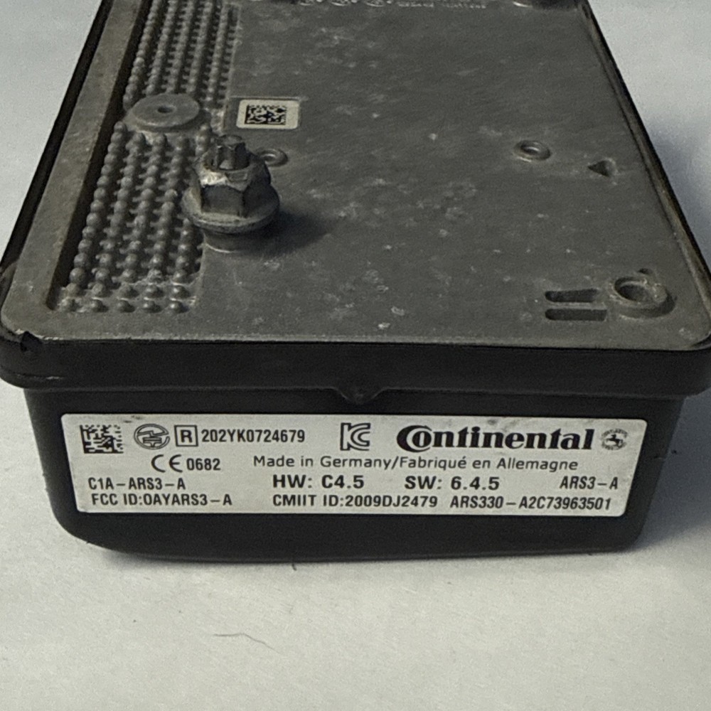 2013-2020 OEM GM RADAR SENSOR ADAPTIVE CRUISE MODULE 23112277